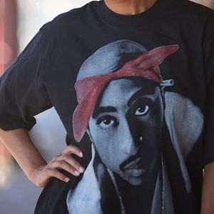 Shaka Wear Tupac Shakur Mens 100% Cotton L Tee